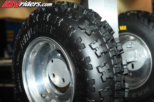 tires-maxxis-atv-razr-ballance-front-radial